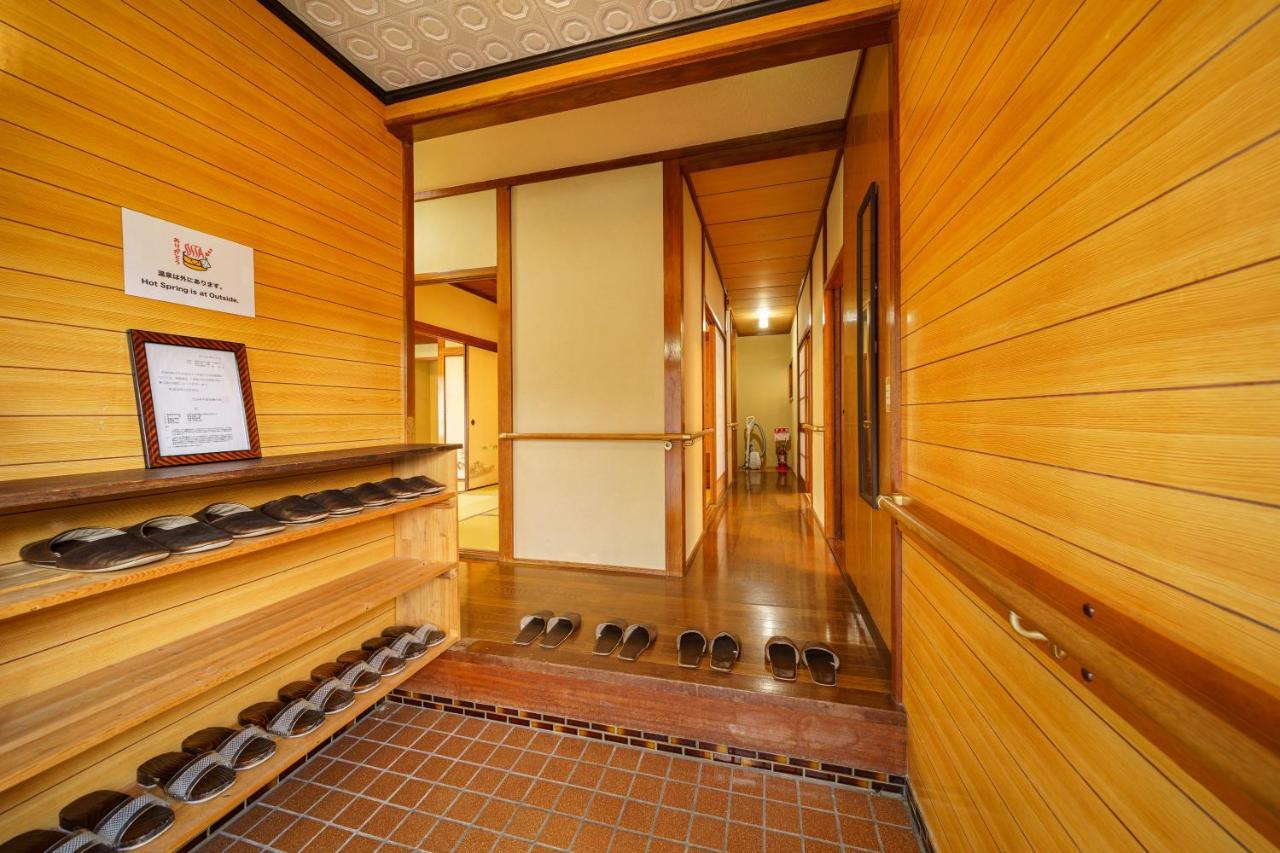Yufu-No-Yu Shiki Iyashi Villa Екстериор снимка